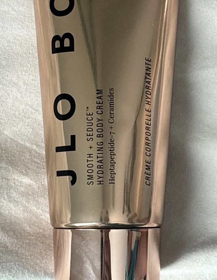 JLo Beauty Smooth + Seduce Contouring Body Cream