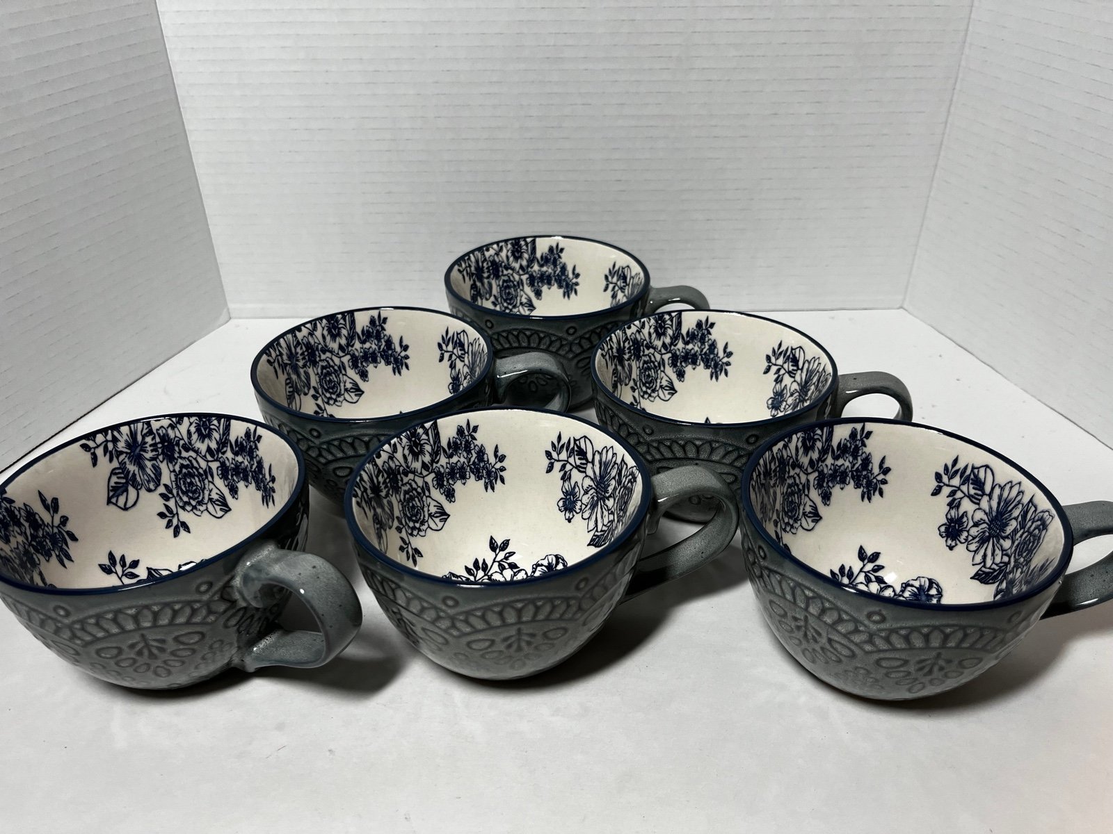 Pfaltzgraff Gabriela Blue Set of 6 Mugs