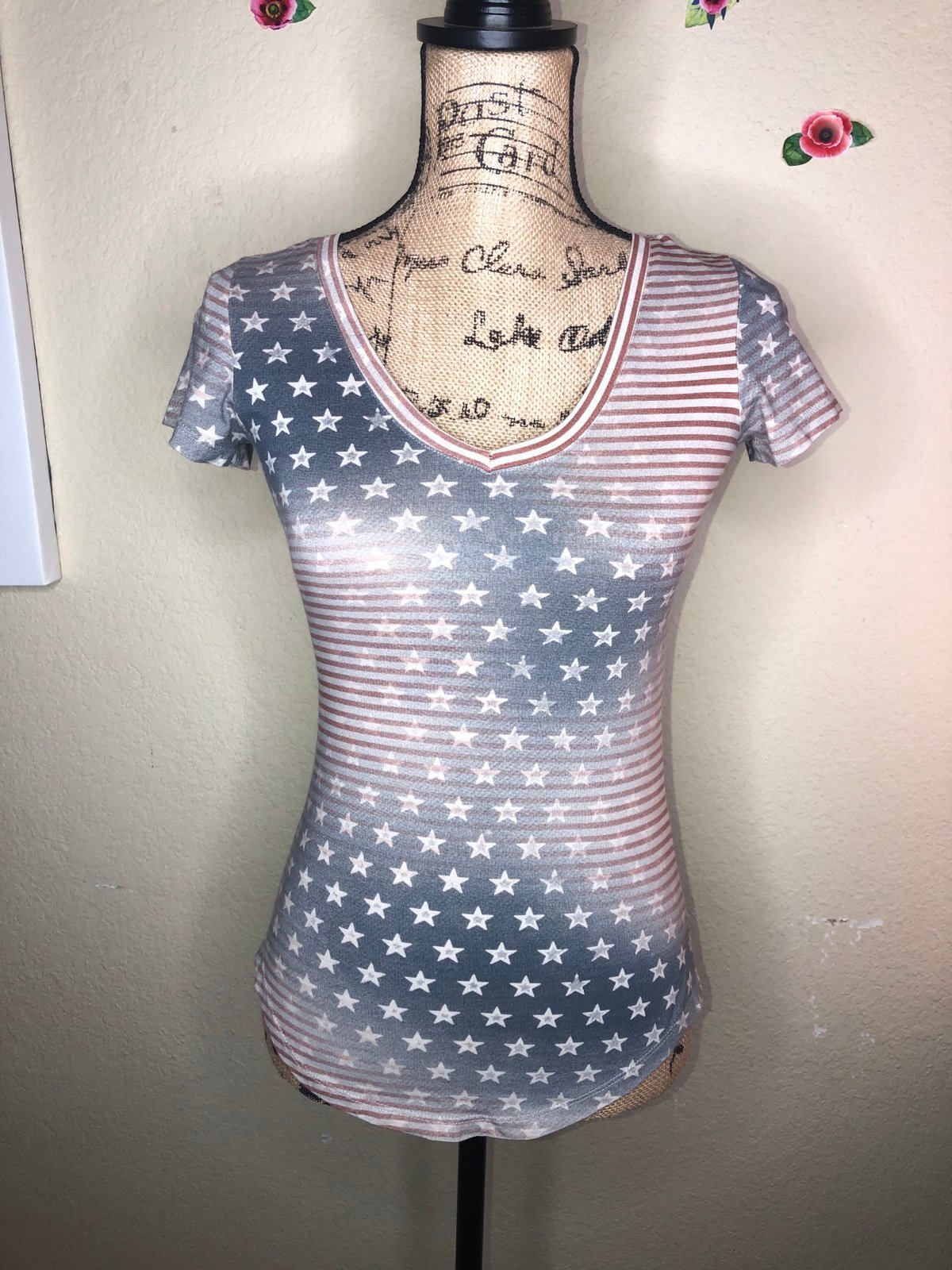 Jessica Simpson T-Shirt