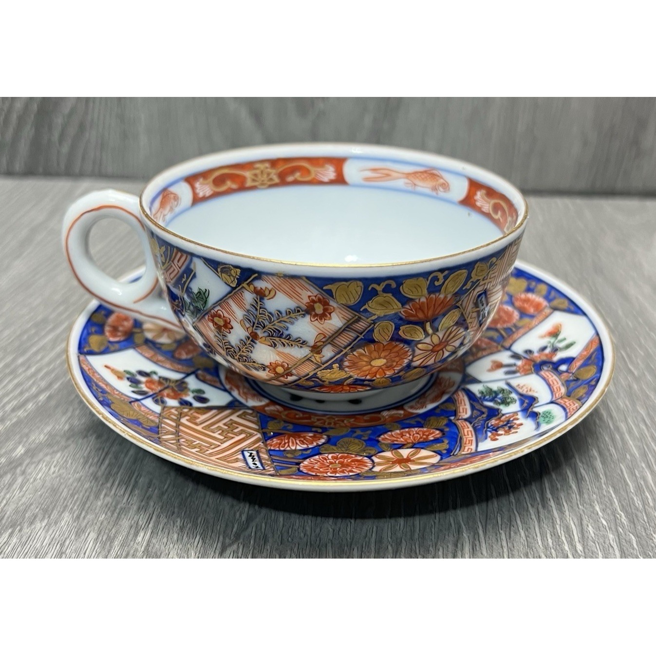 Antique Japanese Imari Porcelain Signed Tea Cup & Saucer w/ Chenghua Mark