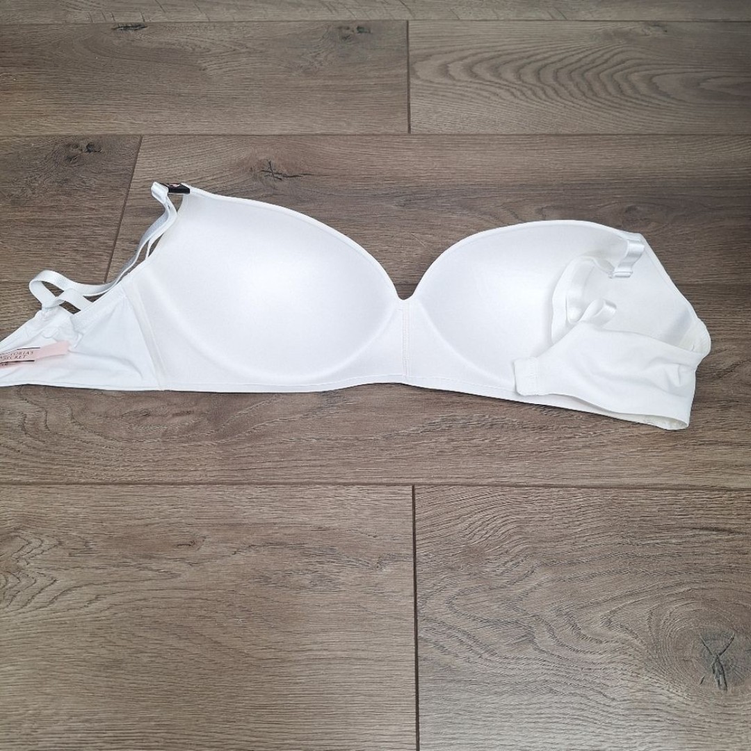 Victoria's Secret T-Shirt Lightly Lined Wireless Bra size