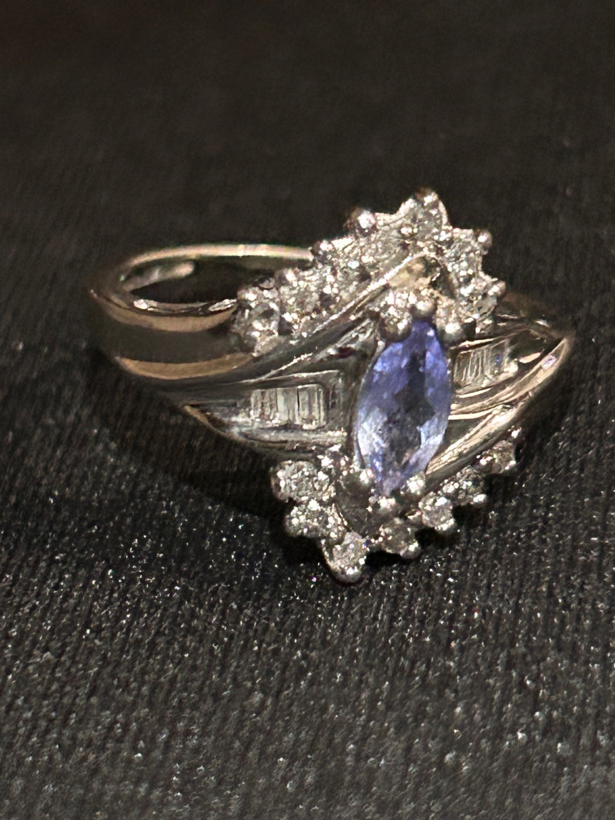 10k Diamond Tanzanite Ring