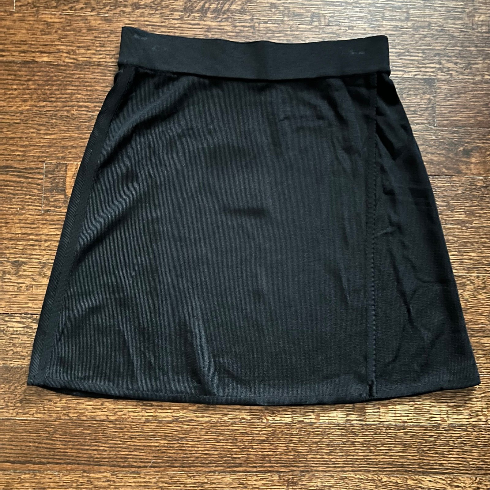 Herve Leger size small black mini wrap look skirt