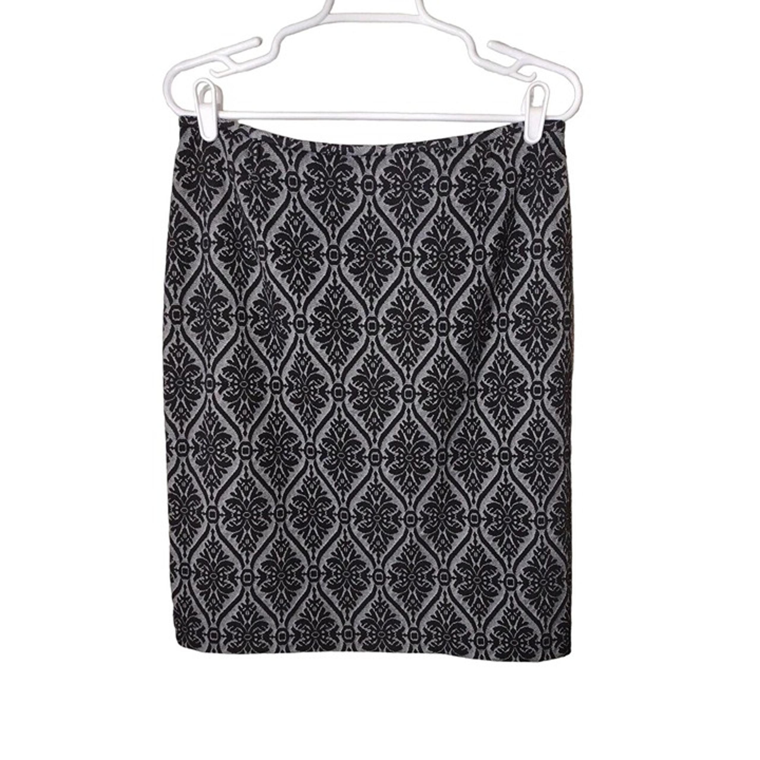 Tahari Skirt 8 Mini Zip Back Lined