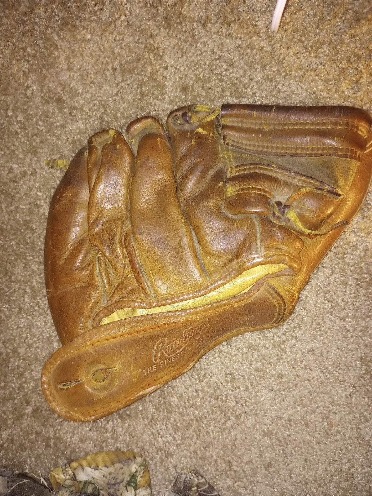Rawlings G566 vintage baseball glove