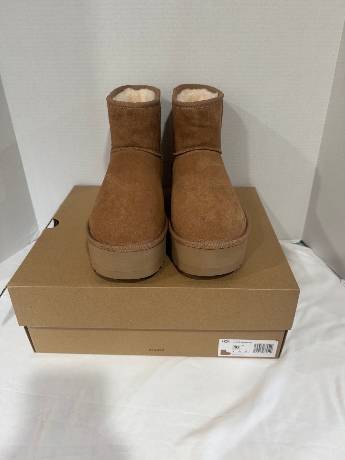 UGG classic mini platform women’s boots