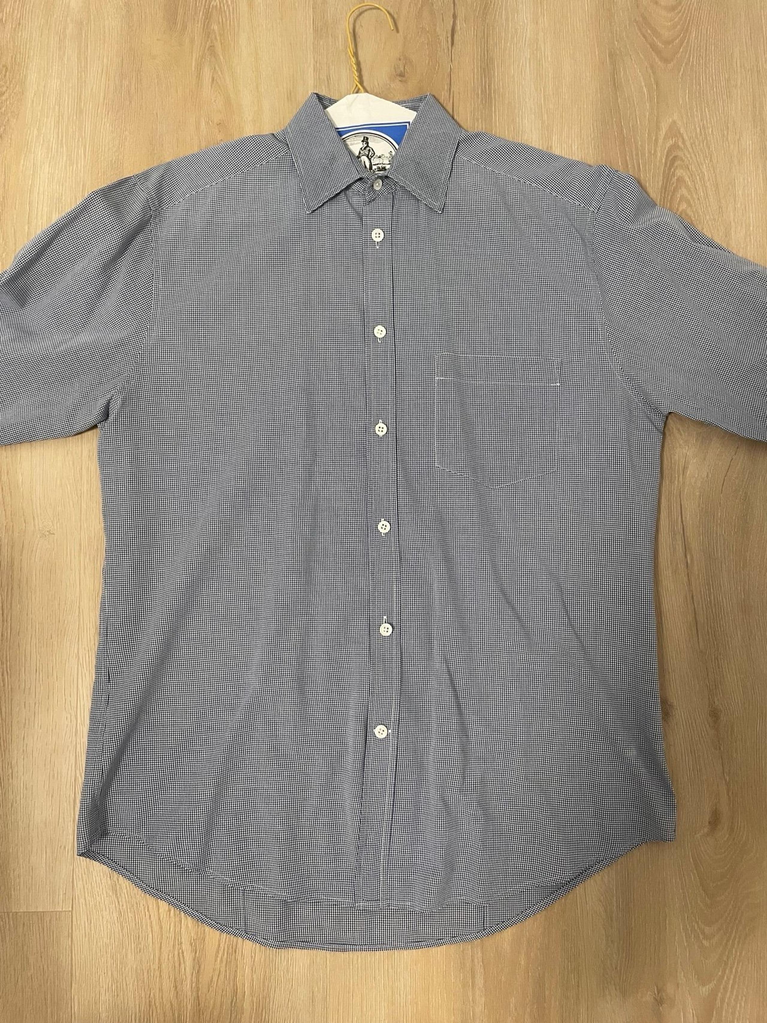 Men’s Theory Button Up Long Sleeve Dress Shirt Size Medium