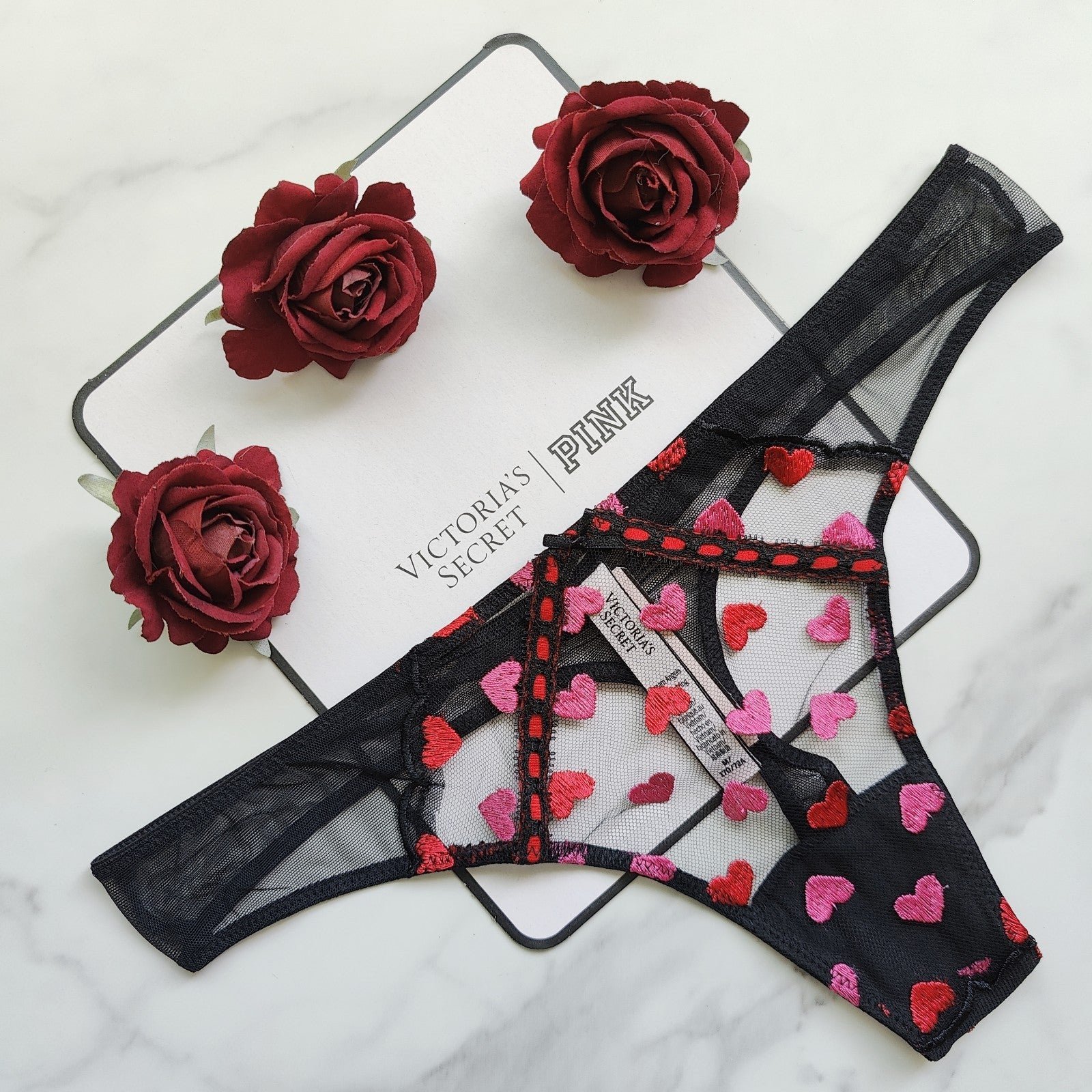 NWT VICTORIA'S SECRET DREAM ANGELS HEART EMBROIDERY THONG PANTY IN SIZE LARGE BL