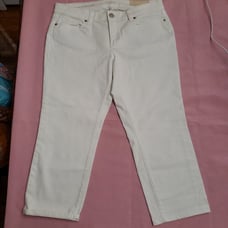 Loft Womens Modern Crop Stretch Capri Jeans. Size 31/12. BNWT