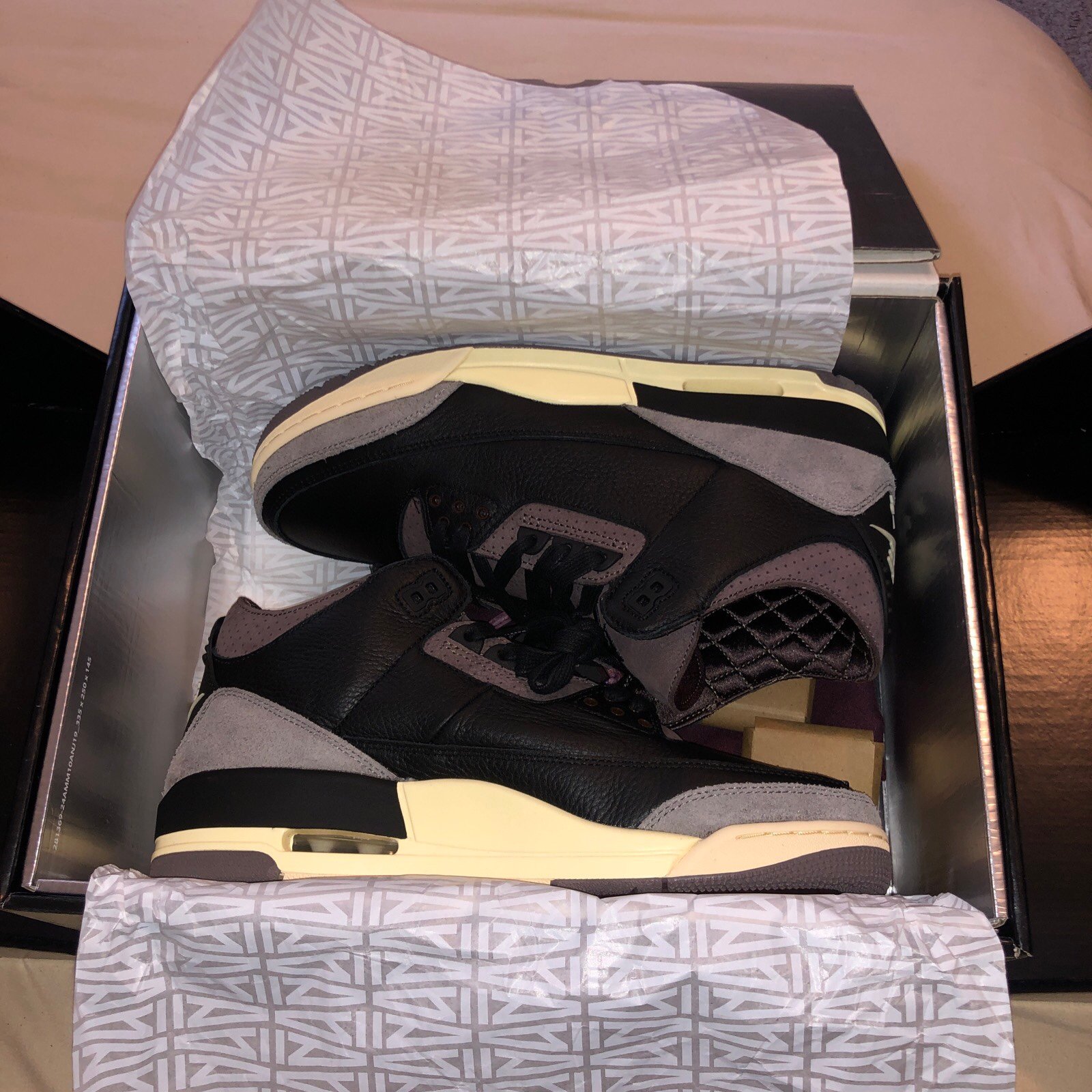 Air Jordan 3 Retro off Noir Men Size 11