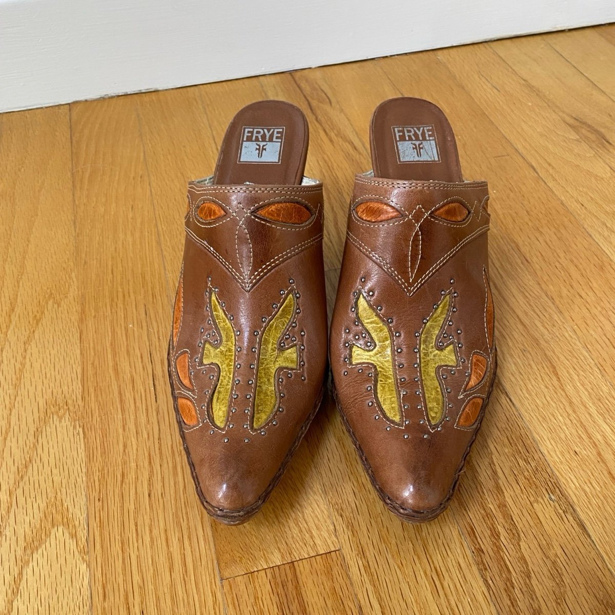 Frye Womens Studded Point Toe Leather Heel Mules
