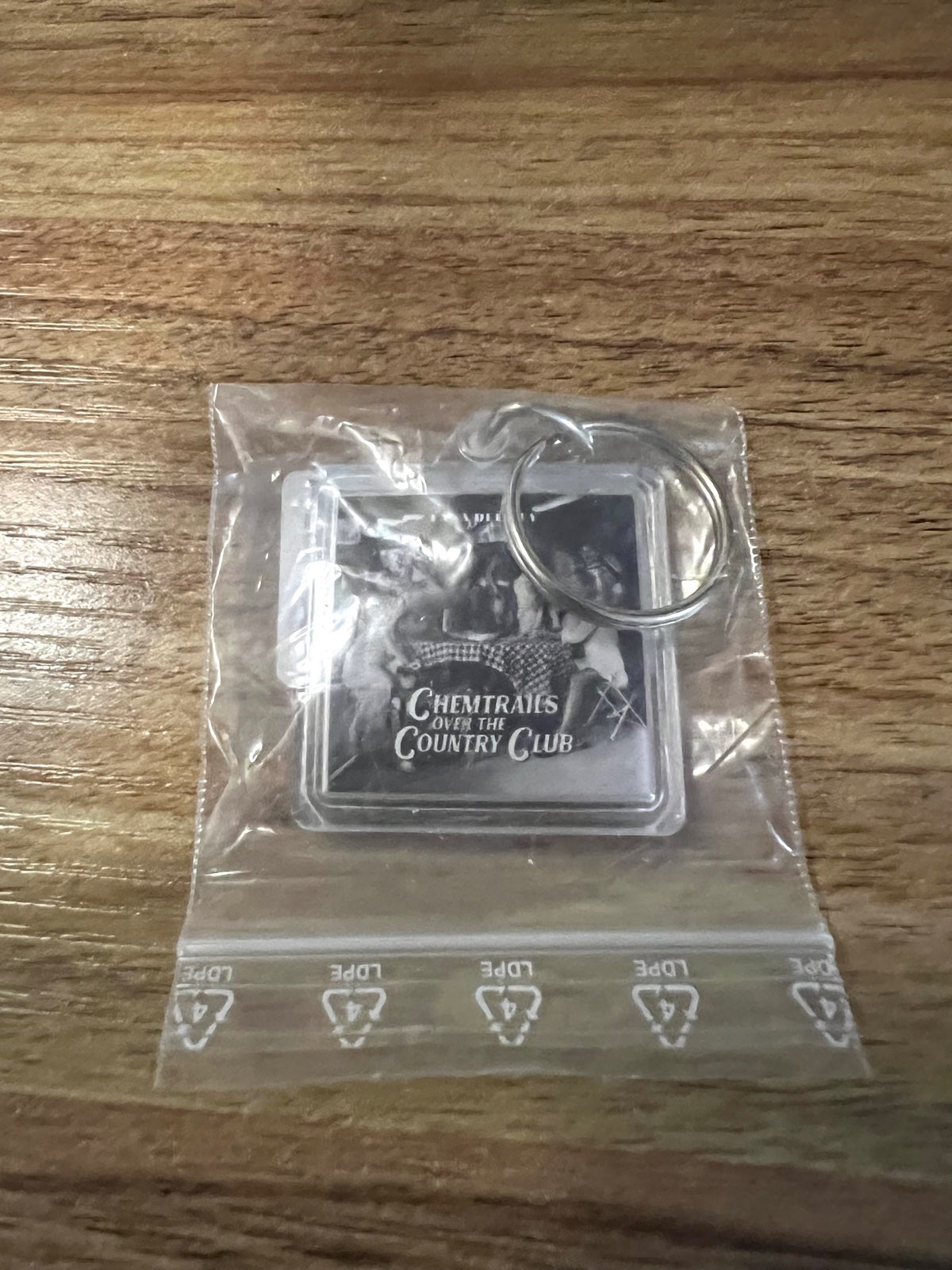 Lana Del Ray Chemtrails Over the Country Club (Store Exclusive Keychain)