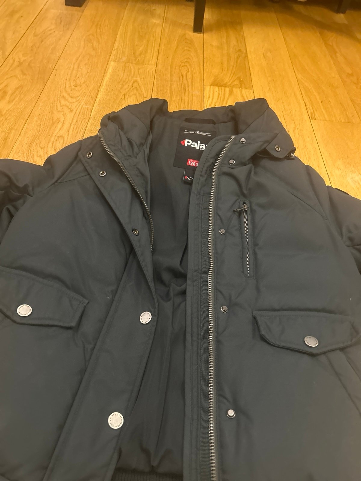 Pajar ca Canada tight goose jacket