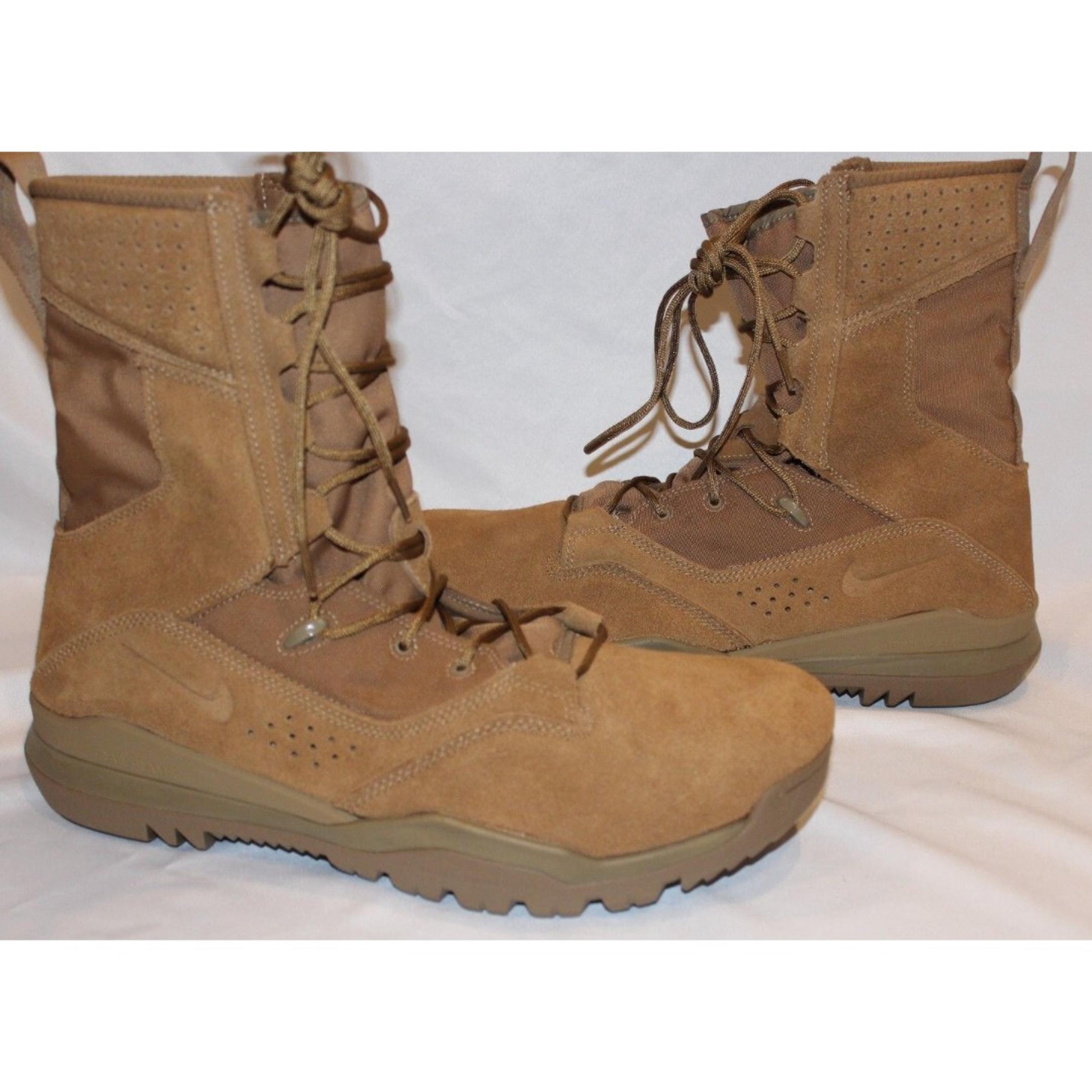 Nike SFB Field 2 8" Leather Tactical Boots Men's 14 Coyote Brown NEW