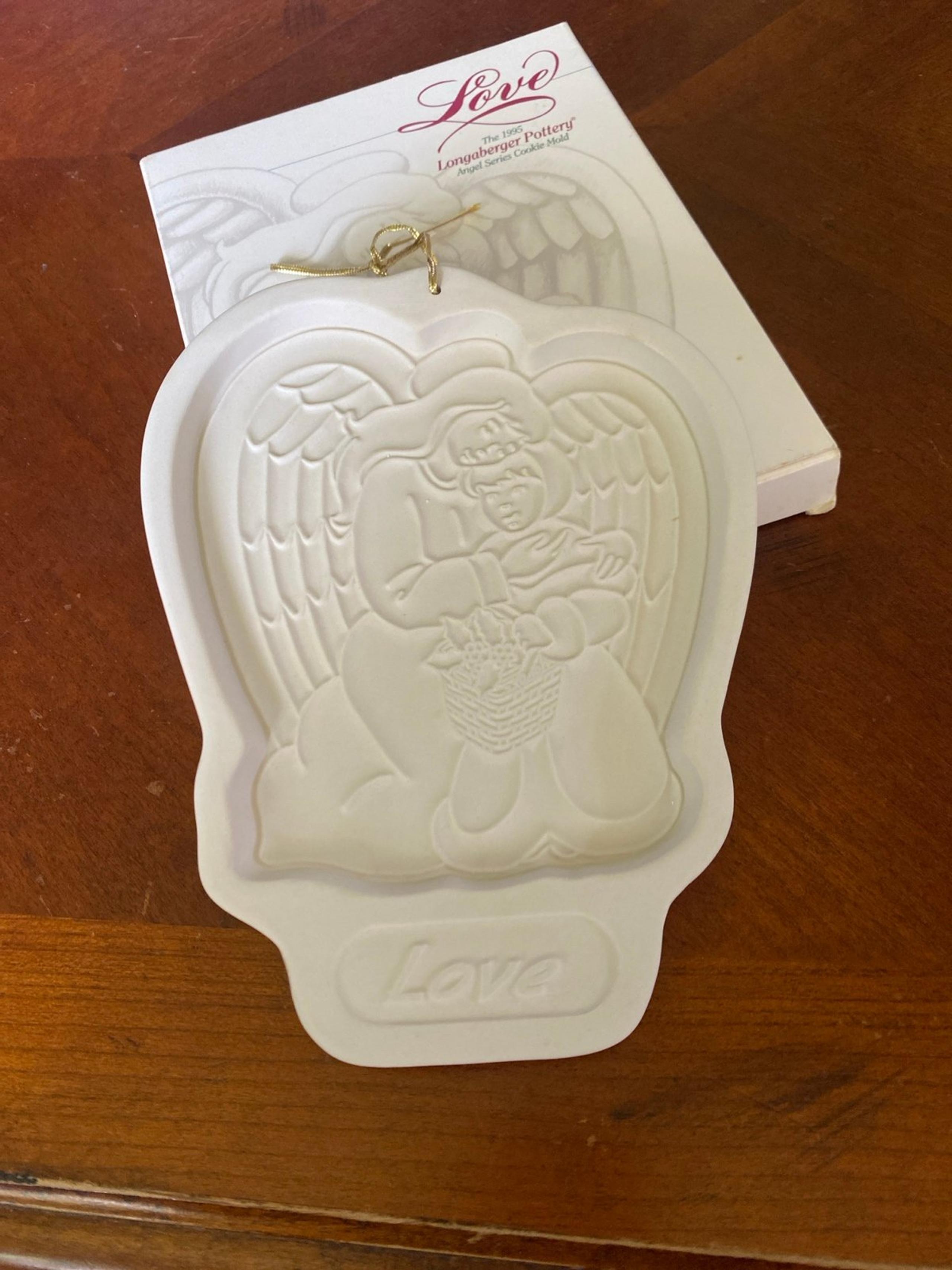 VTG Longaberger Pottery 1995 “LOVE” Angel Series Cookie Mold in Original Box