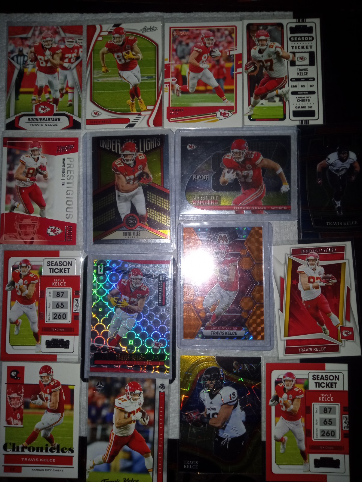 TRAVIS KELVE LOT ONE NUMBERED MOSAIC PRIZM /199!