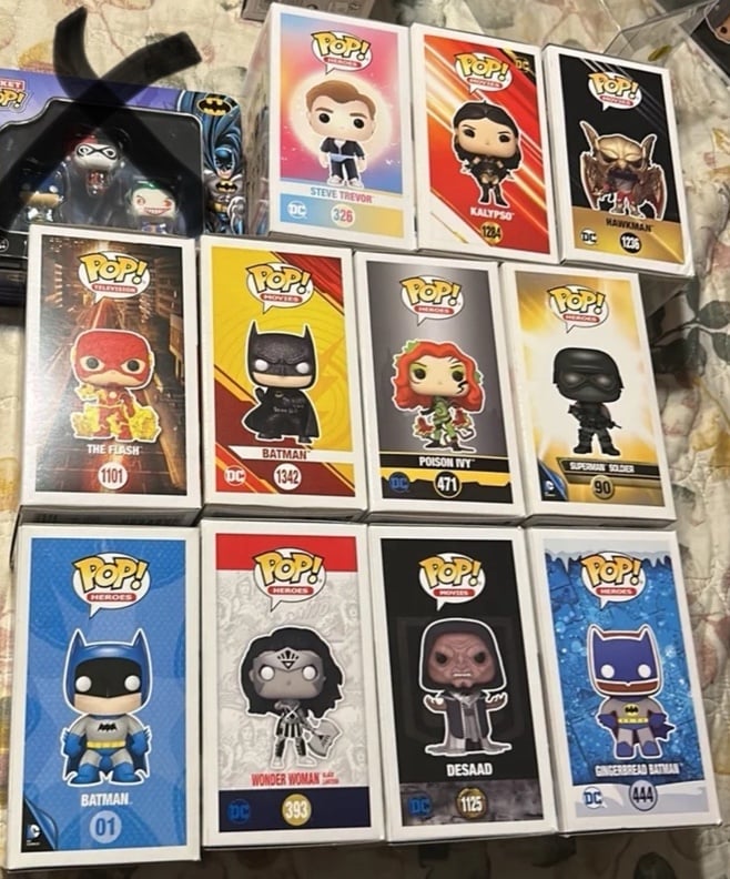 Funko Pop lot DC heroes/movies/television /tin pocket pop