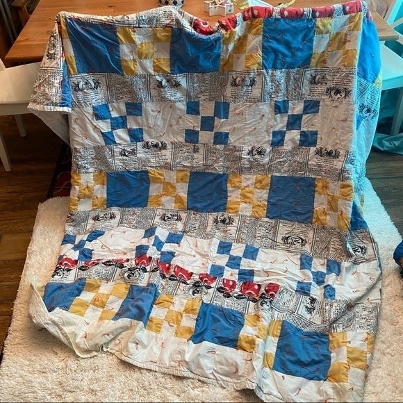 Handmade vintage retro quilt comforter blanket throw hand sewn white blue red