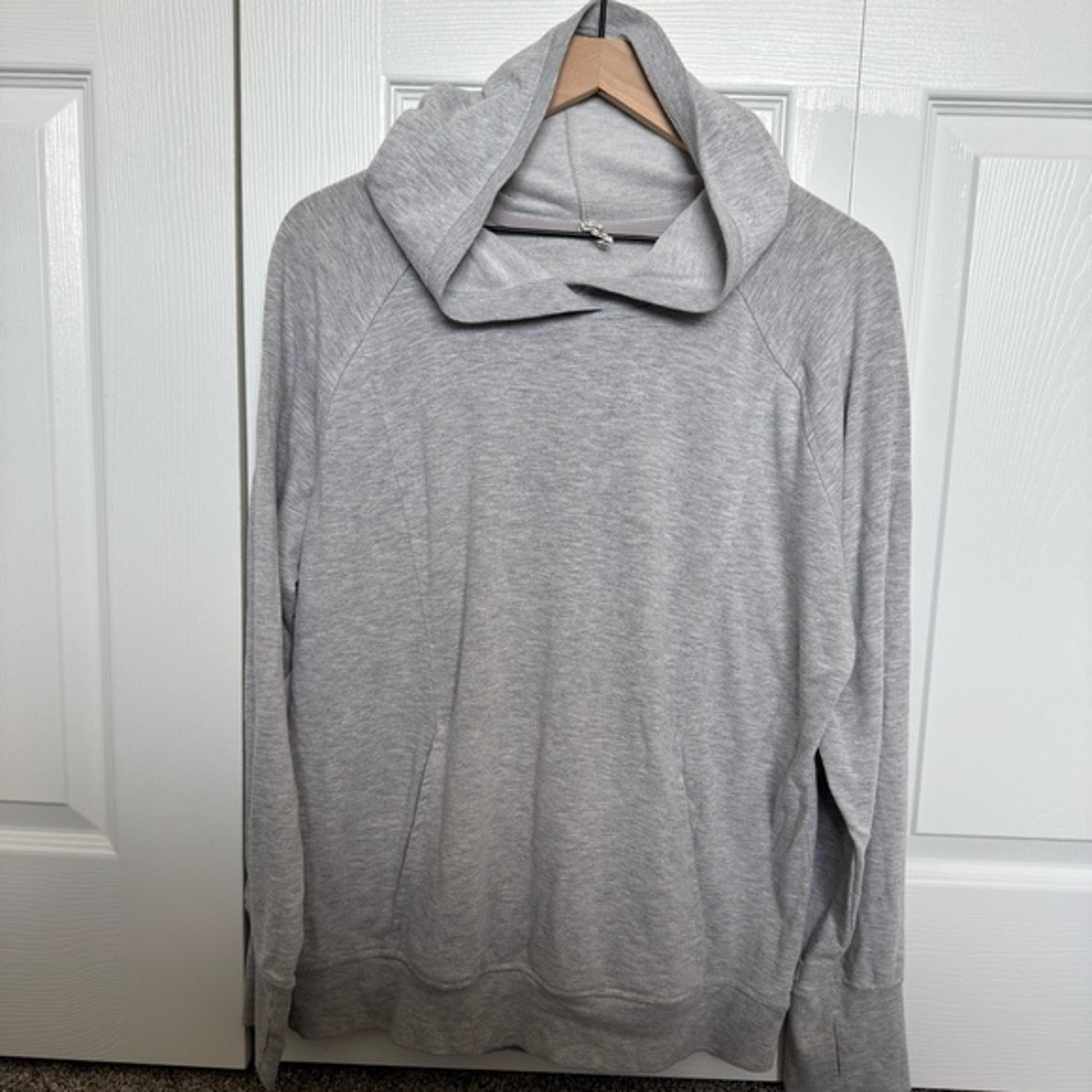 RBX Women’s Hooded grey lightweight sweater hoodie size XL