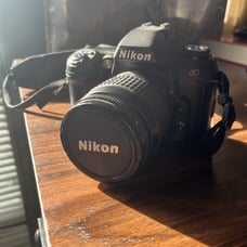 Nikon N80
