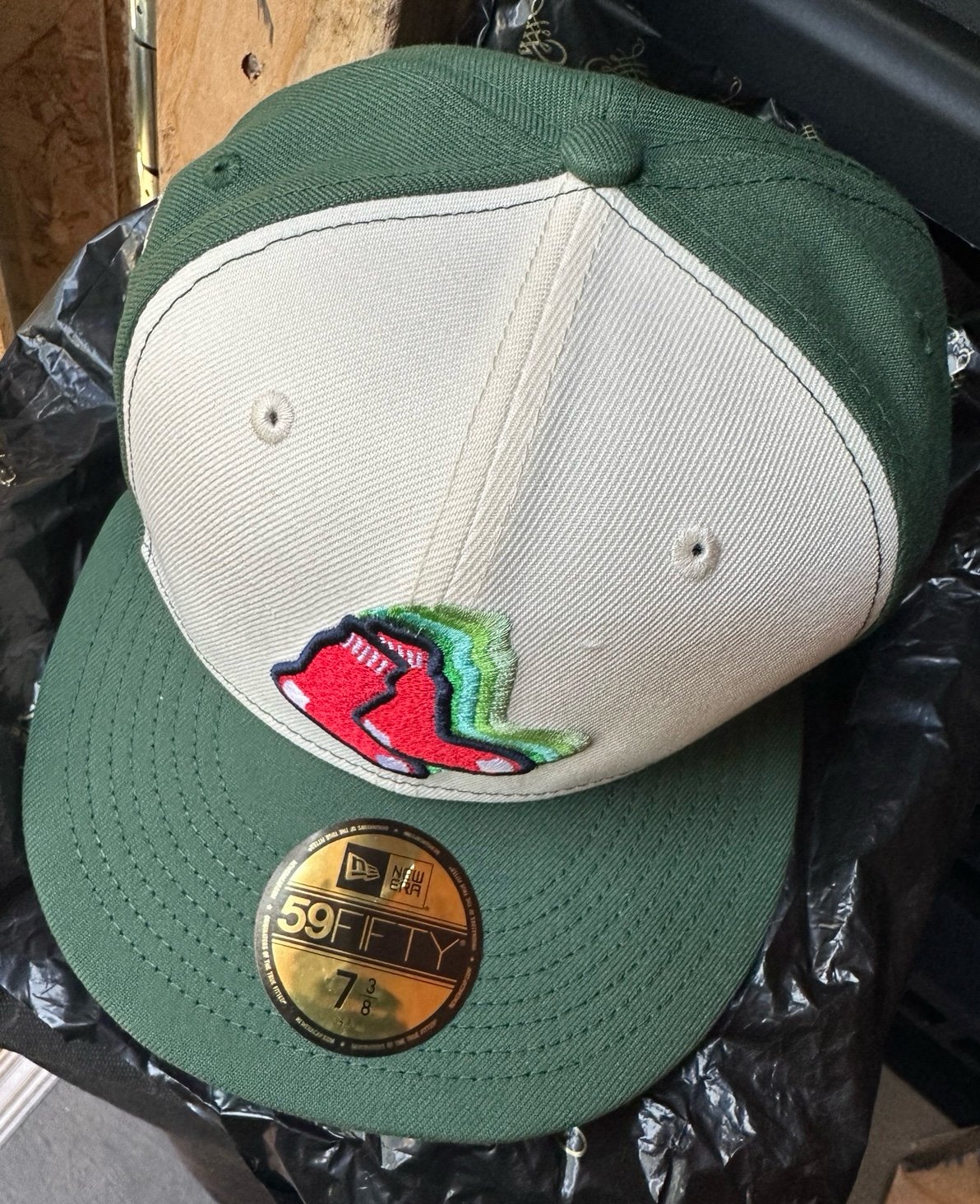BOSTON RED SOX 1999 ALL-STAR GAME CASCADING SOX OFF WHITE NEW ERA HAT 7 3/8