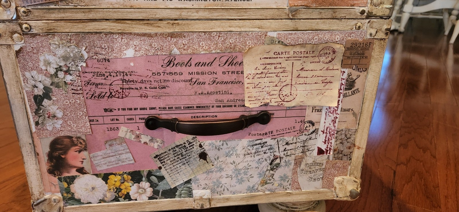 ANTIQUE EARLY 20TH CENTURY STEAMER TRUNK