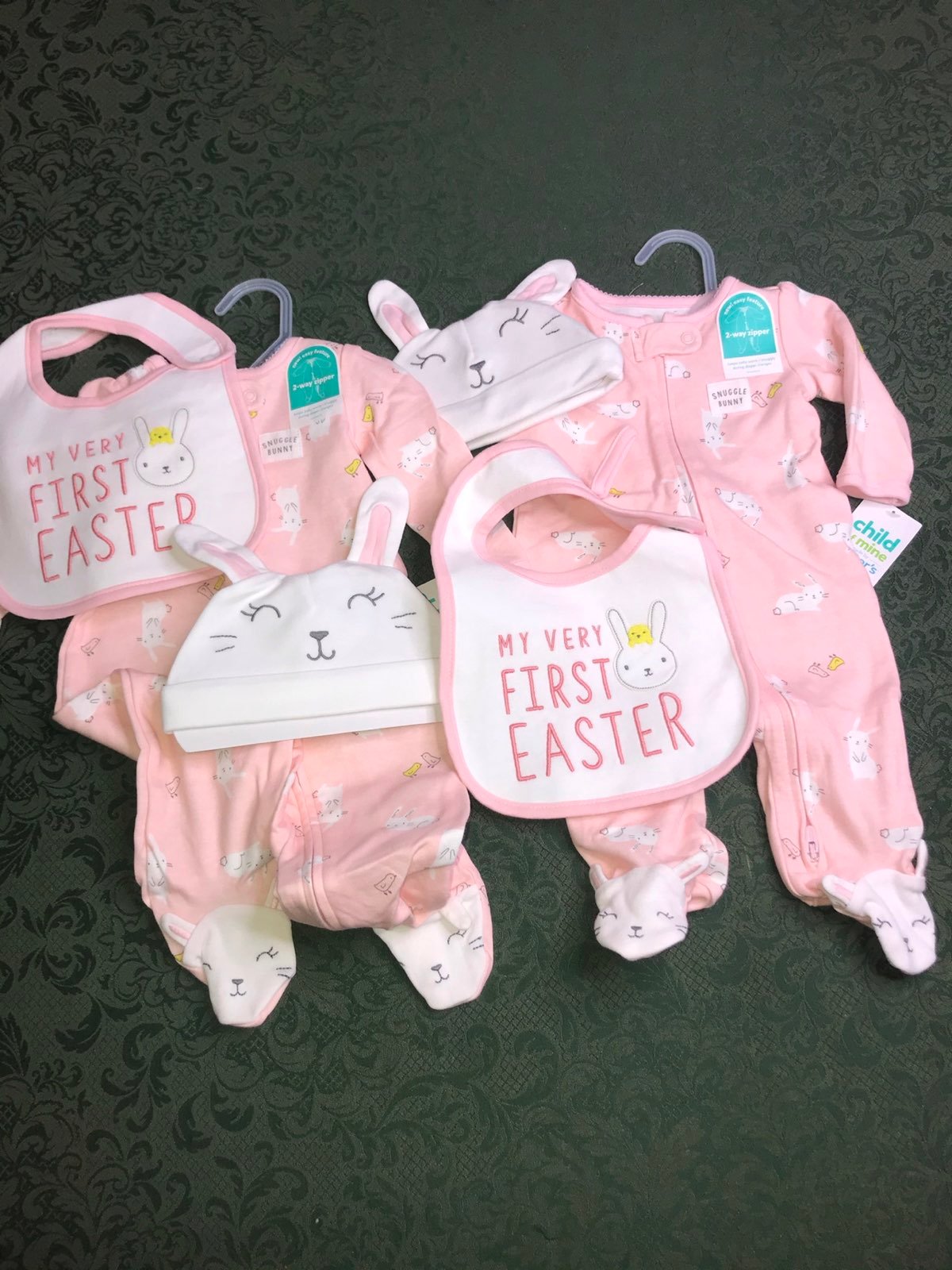 NWT TWINS carters Easter sleeper hat 6-9