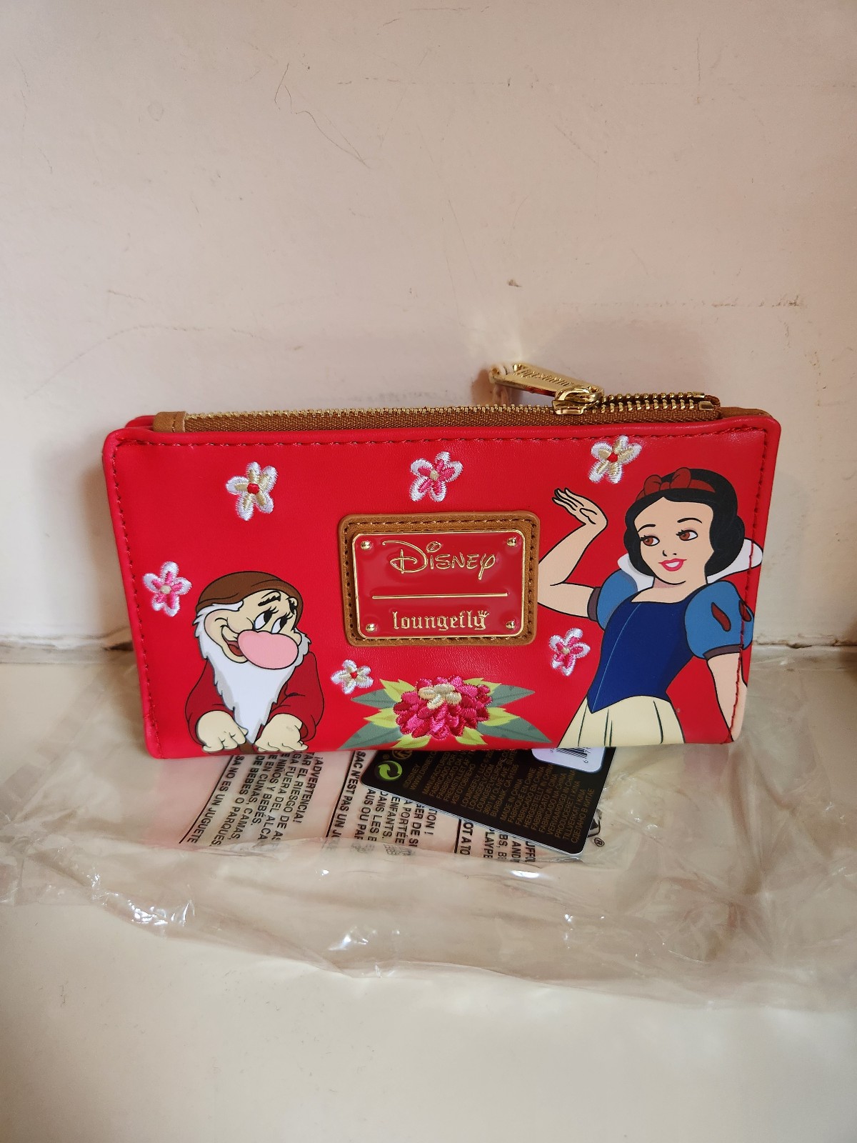 Snow White Loungefly Wallet
