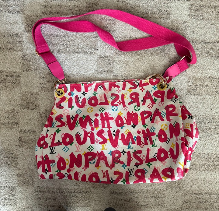 Y2K inspired by Louis Vuitton graffiti print shoulder bag. Hot pink adjustable s