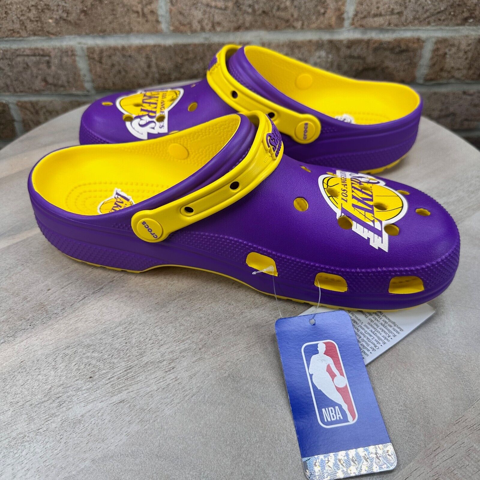 Crocs NBA Los Angeles Lakers Classic Clogs Purple Basketball Lebron M 10 W 12