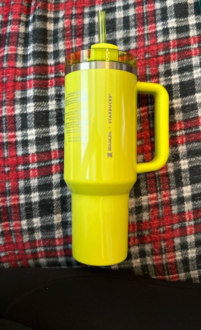 stanleyxstarbucks lime 40oz