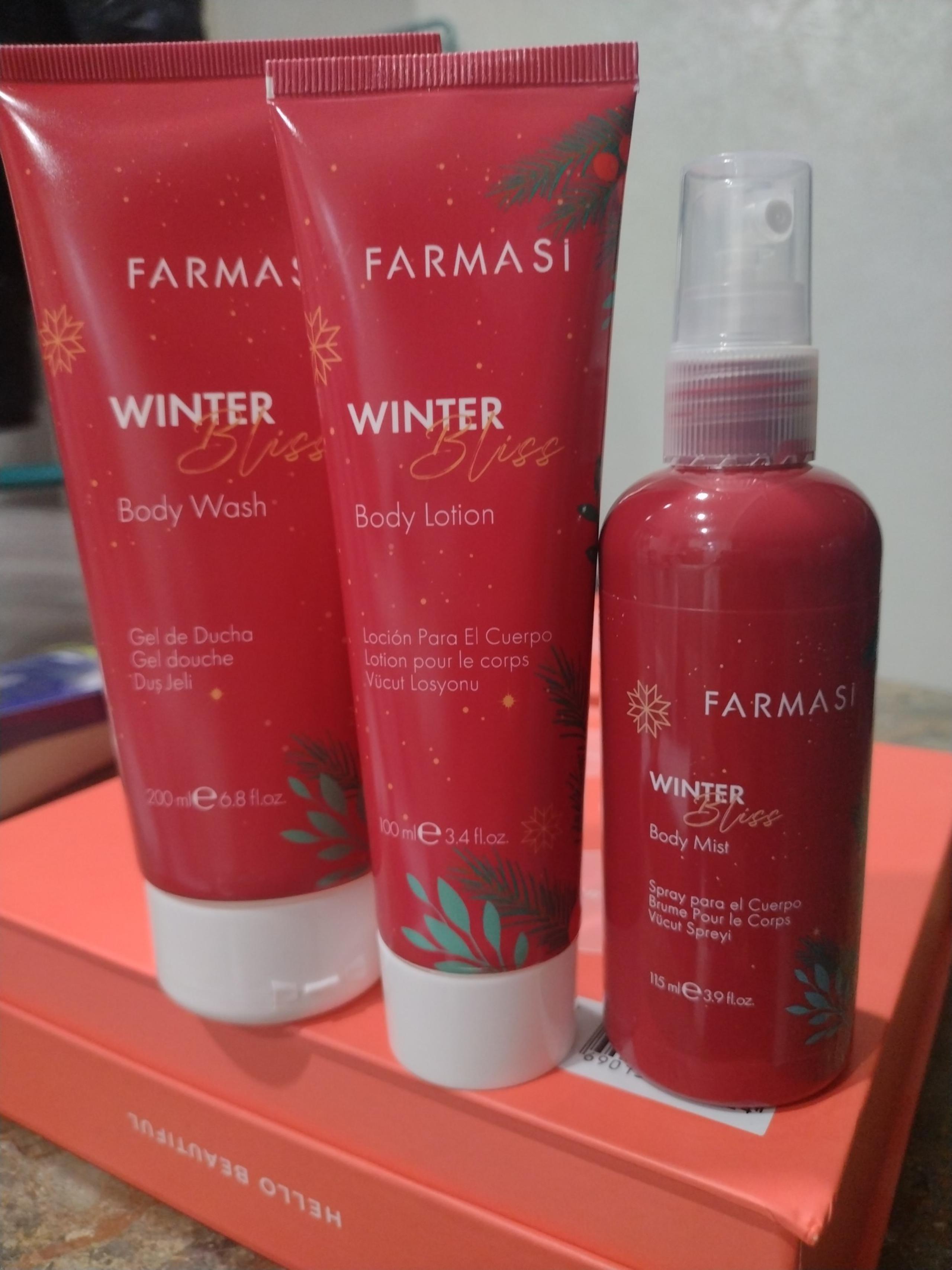 Bath and Body set; ( Farmasi)
