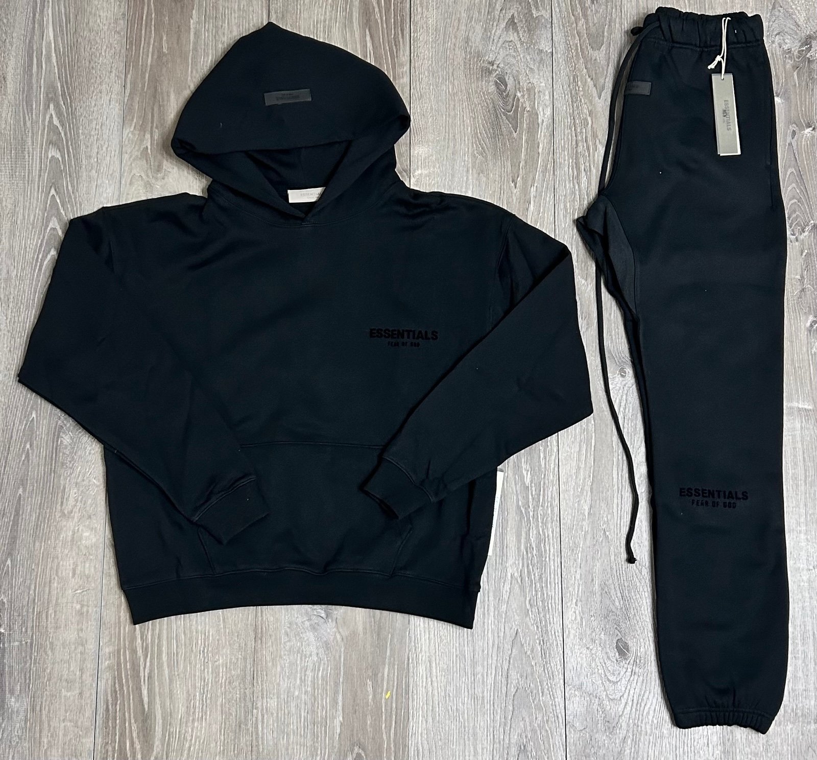 Essentials set