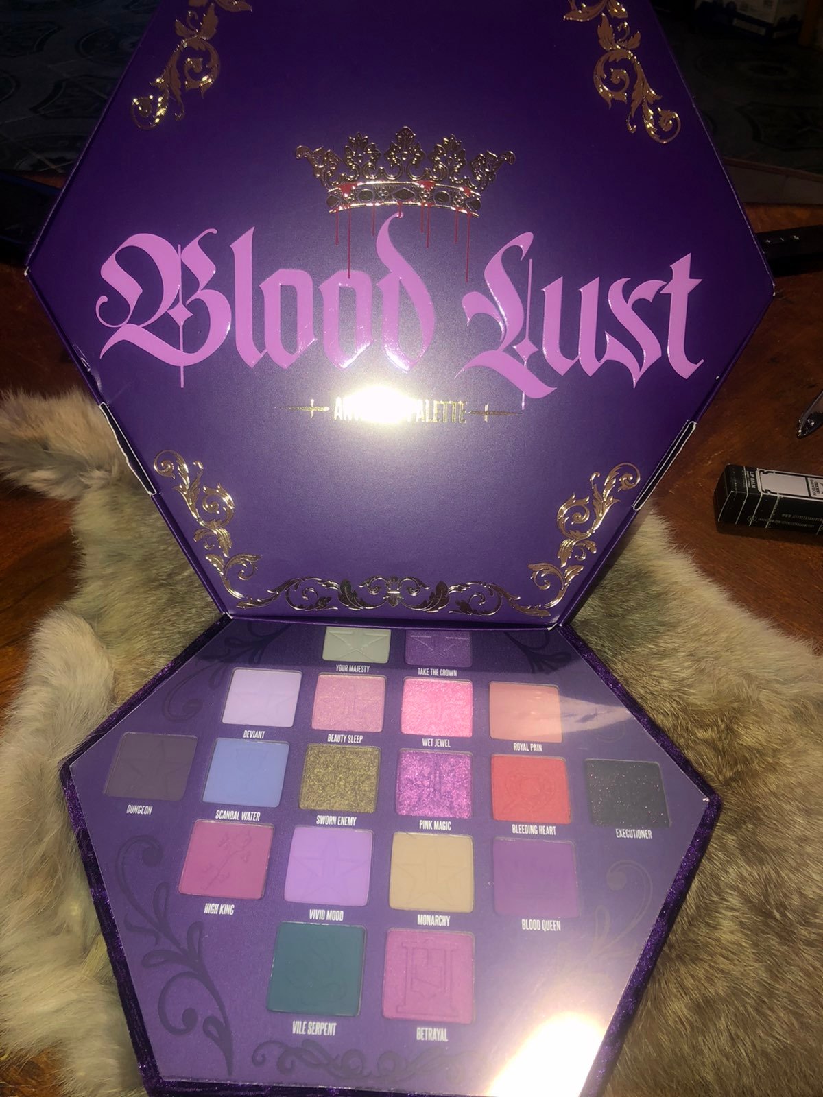 jeffree star blood lust pallet
