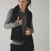 Lululemon Vinyasa Scarf Fleece Simply Lace Play Dark Slate Black Dark Slate
