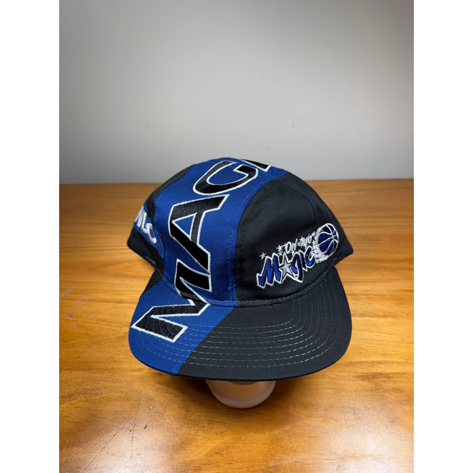 NEW RARE Deadstock VTG 1990s Orlando Magic Starter Snapback Hat - Black/Blue