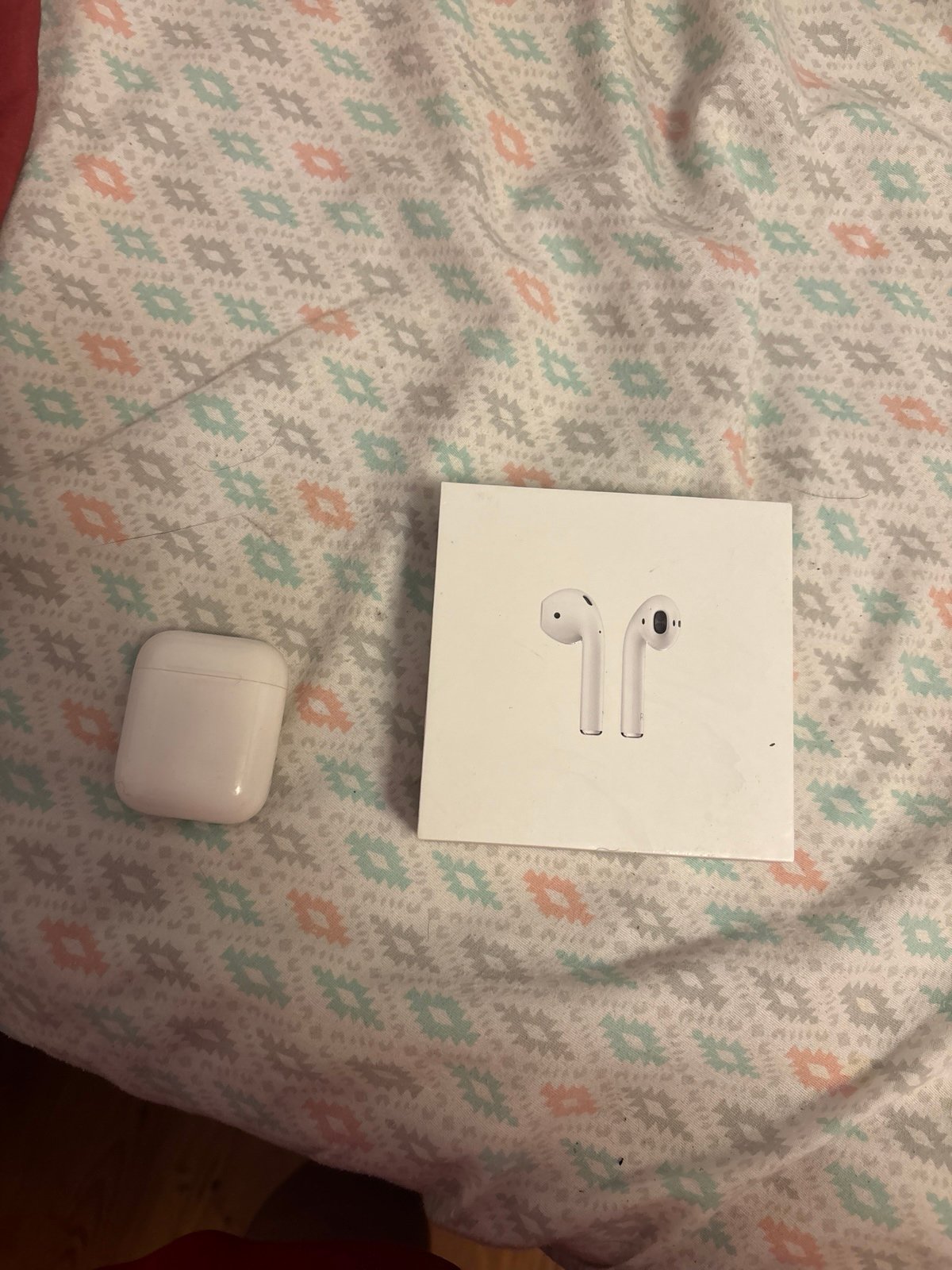 AirPods