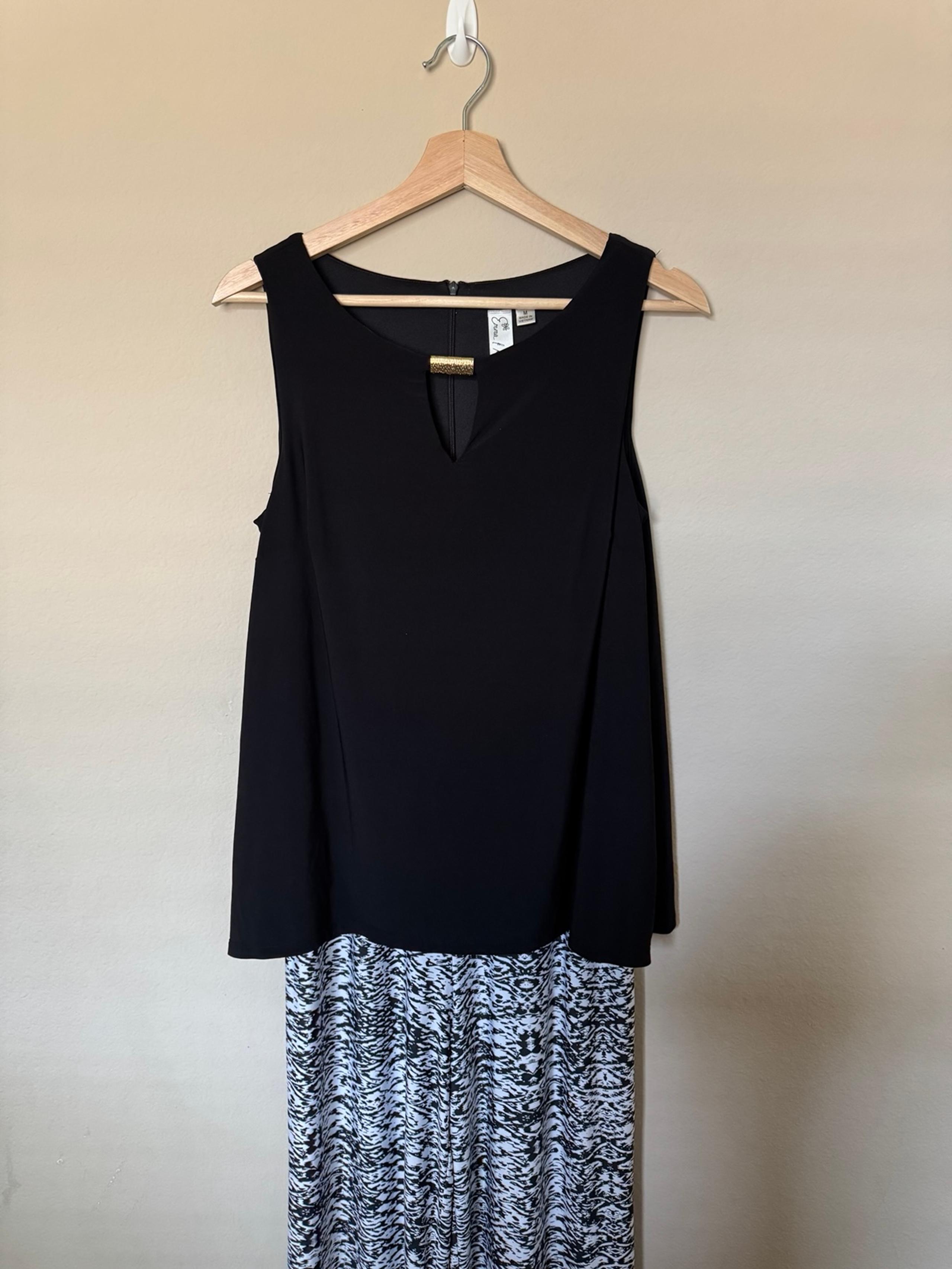 Women’s Emma & Michele Medium Black and white jumpsuit