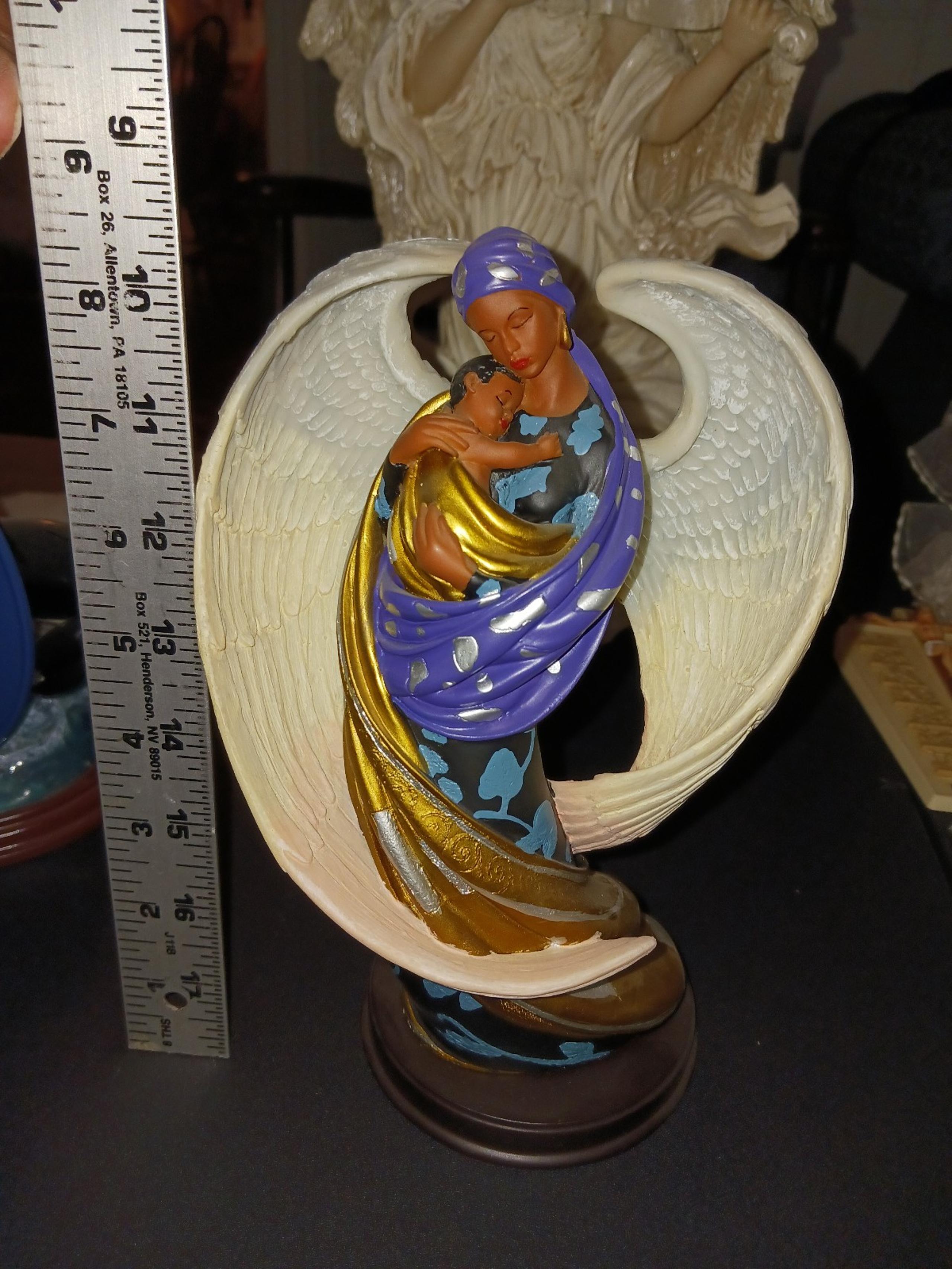 Figurine: African Mary Heavenly Gift 2001 Home Interiors