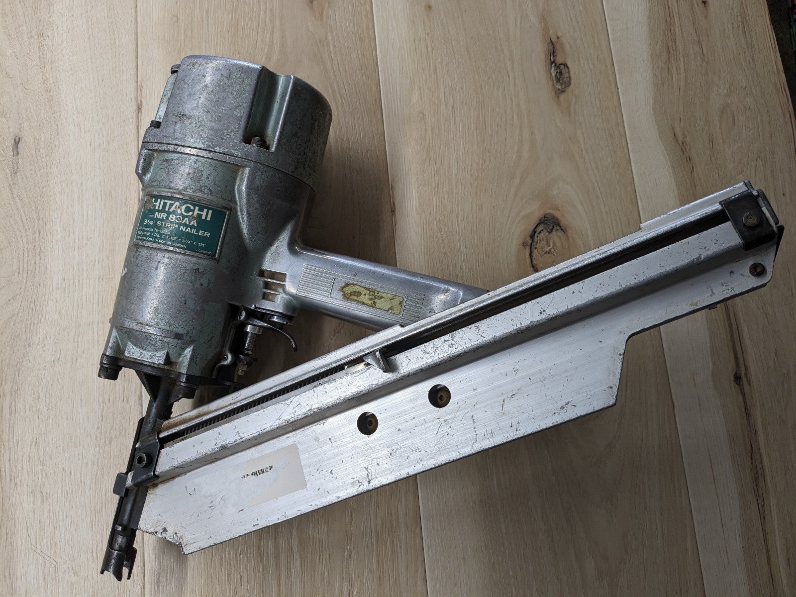 Hitachi 2024 strip nailer
