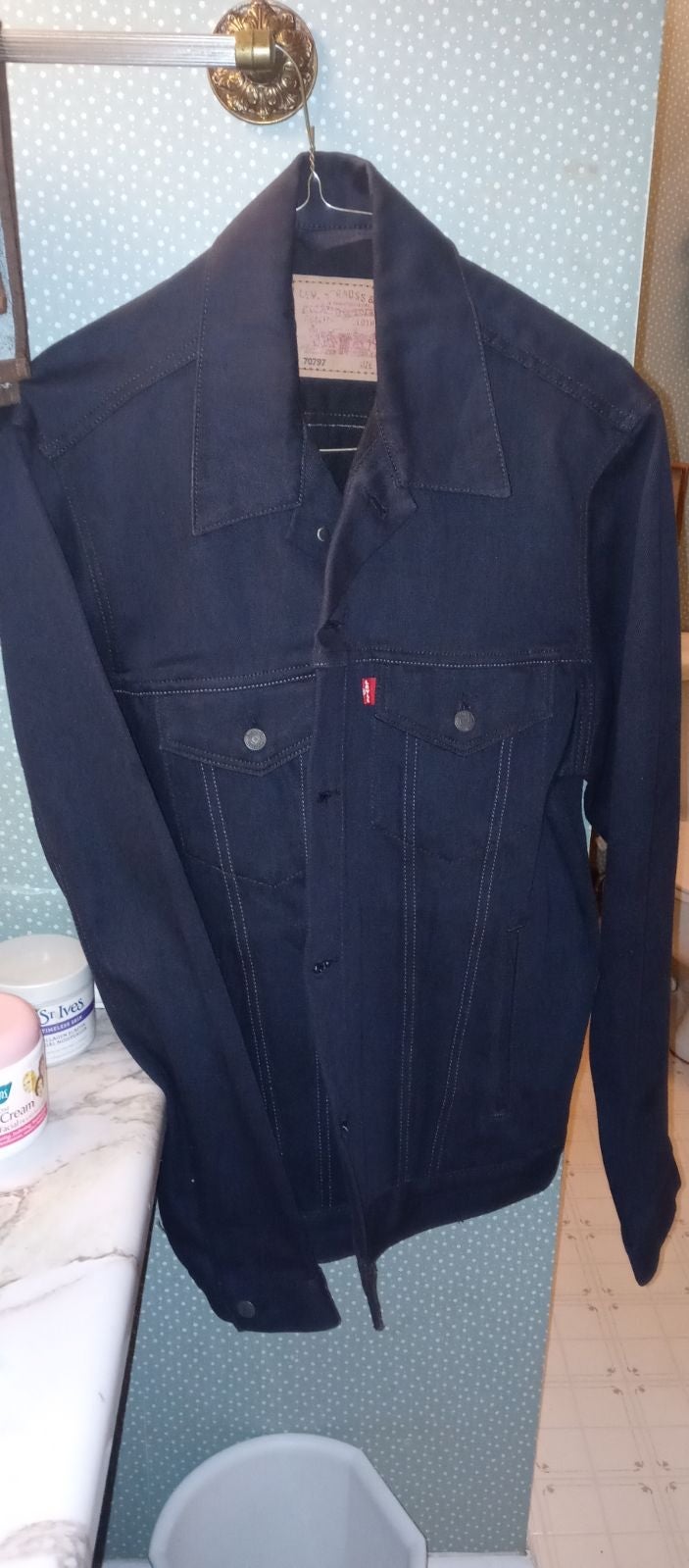 Men's Levi Denim Navy Blue Jacket!