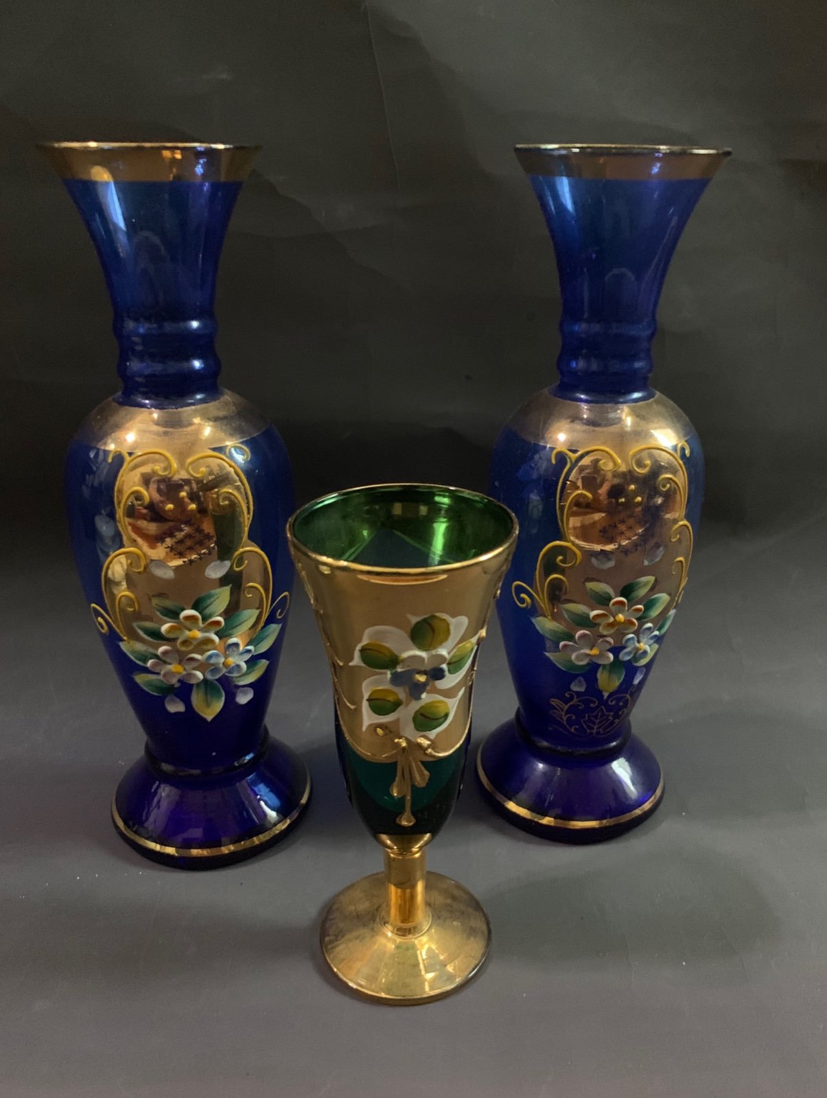 Vintage Three pieces of gold-plated glas