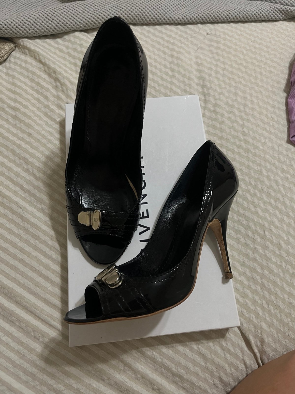heels