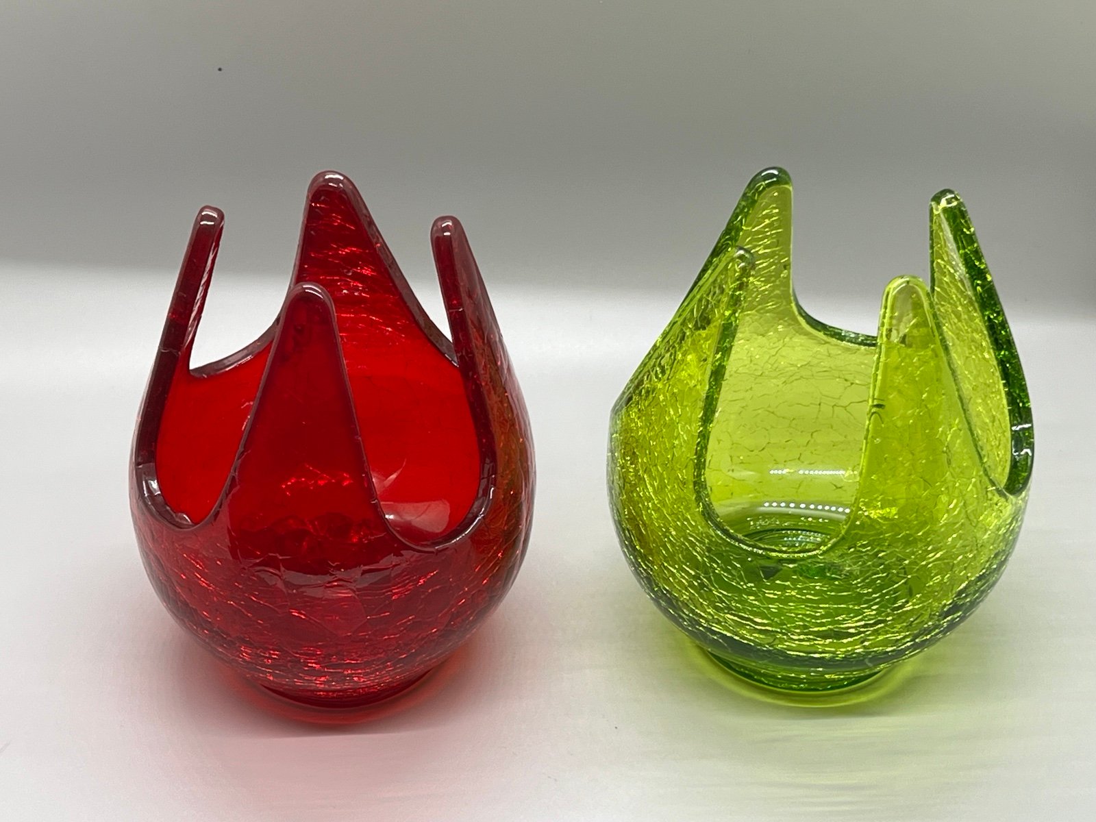 Set Of 2 Red And Green Viking Glass Patio Lite Crackle Candle Holder #7019