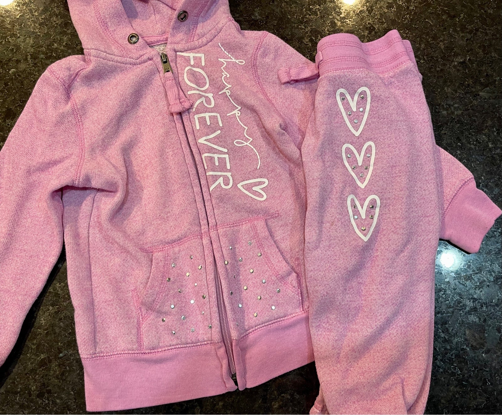 “Happy Forever” girls sweat pants and hoodie set - XS (4/5)
