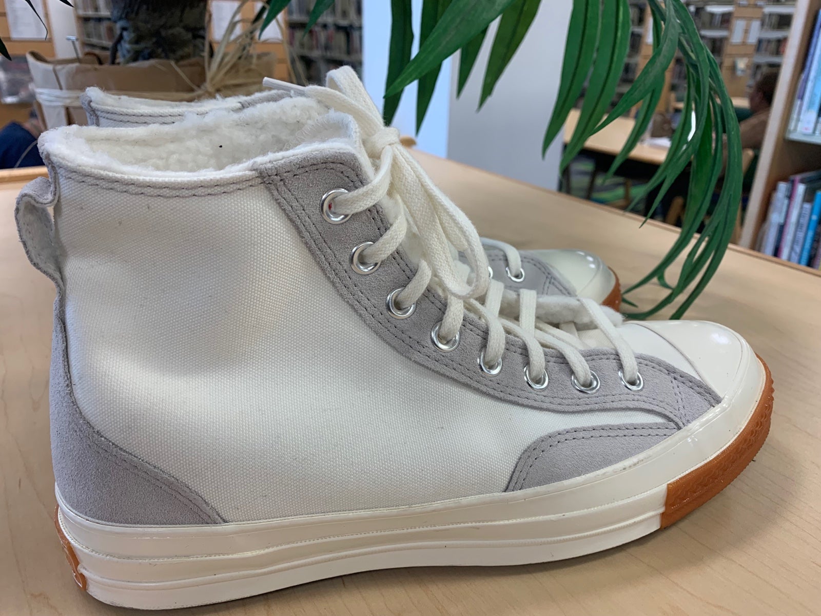 Converse All Star Chuck 70 Sheep Wool Sherpa Lined High Top Unisex Size W 11 M 9