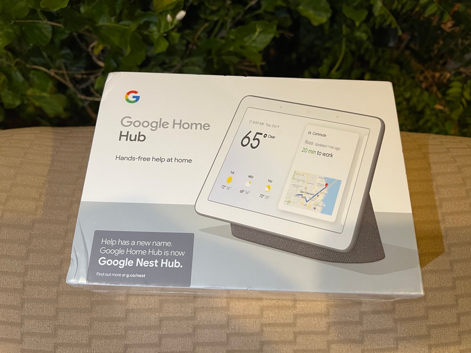 Google Nest Hub with Google Assistant (GA00515-US) - Charcoal NEW SEALED