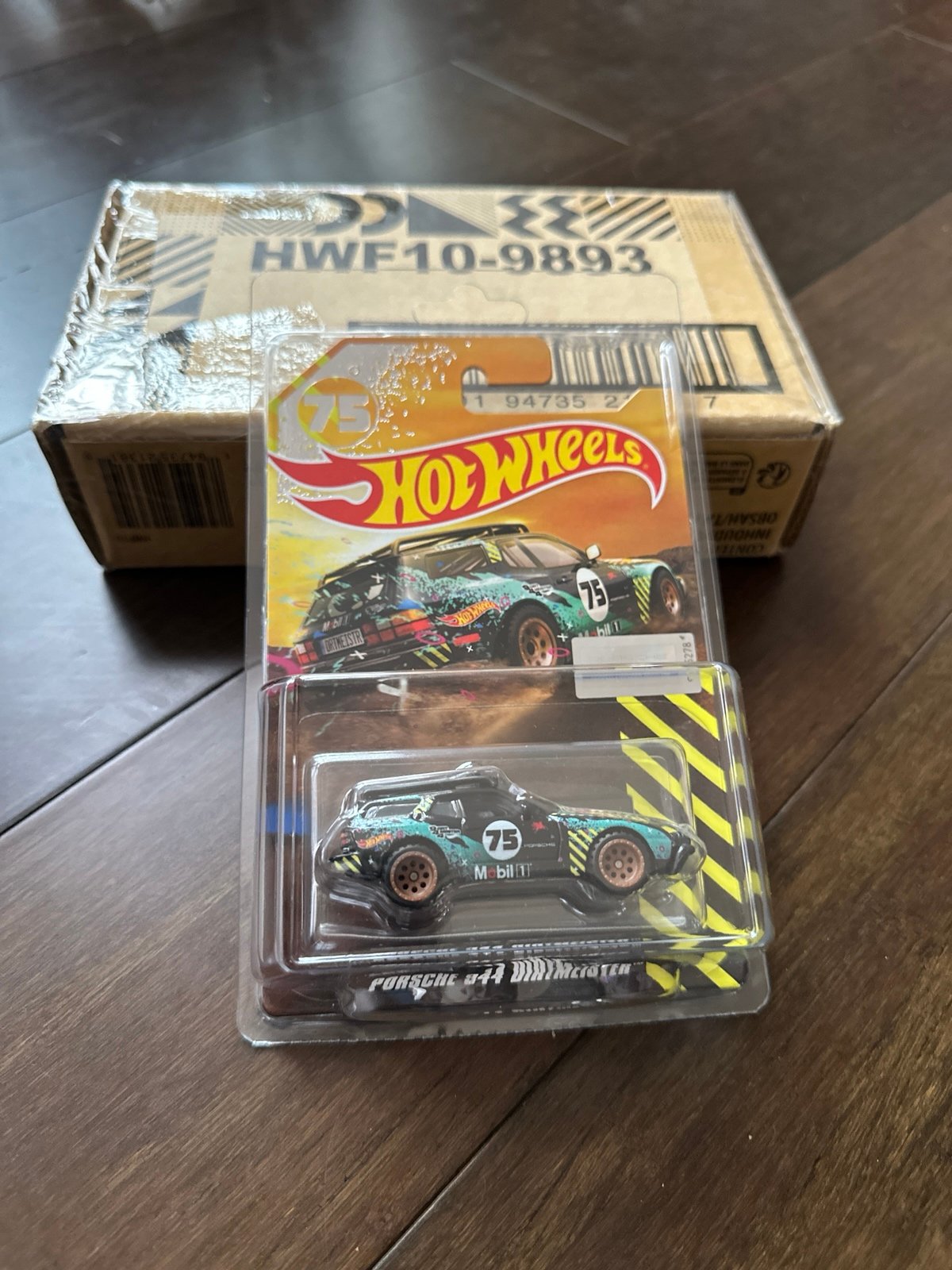 Hot Wheels RLC Porsche 944 Dirtmeister Mobile 1 **FREE Shipping**