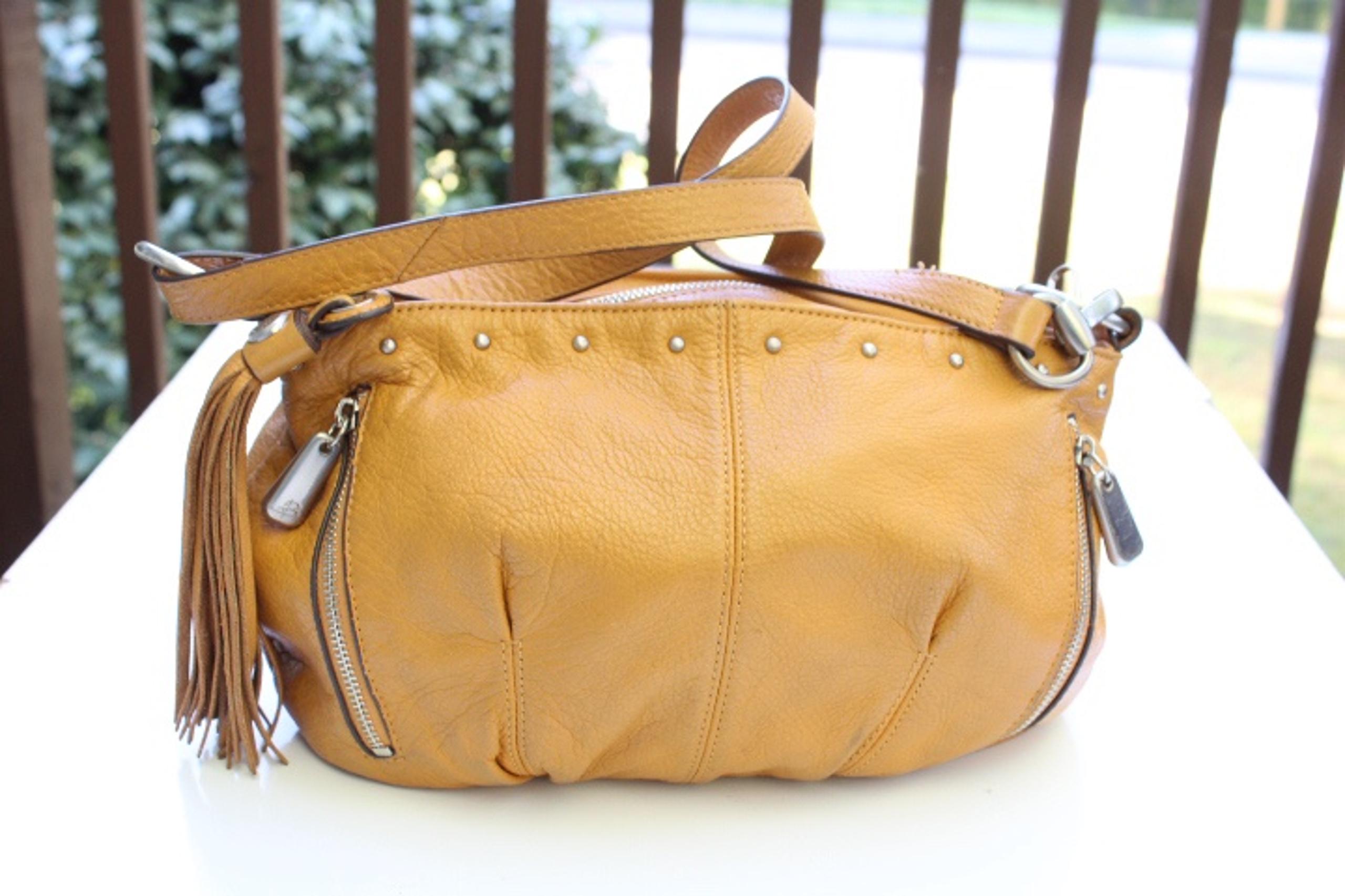 B. Makowsky shoulder/cross body bag