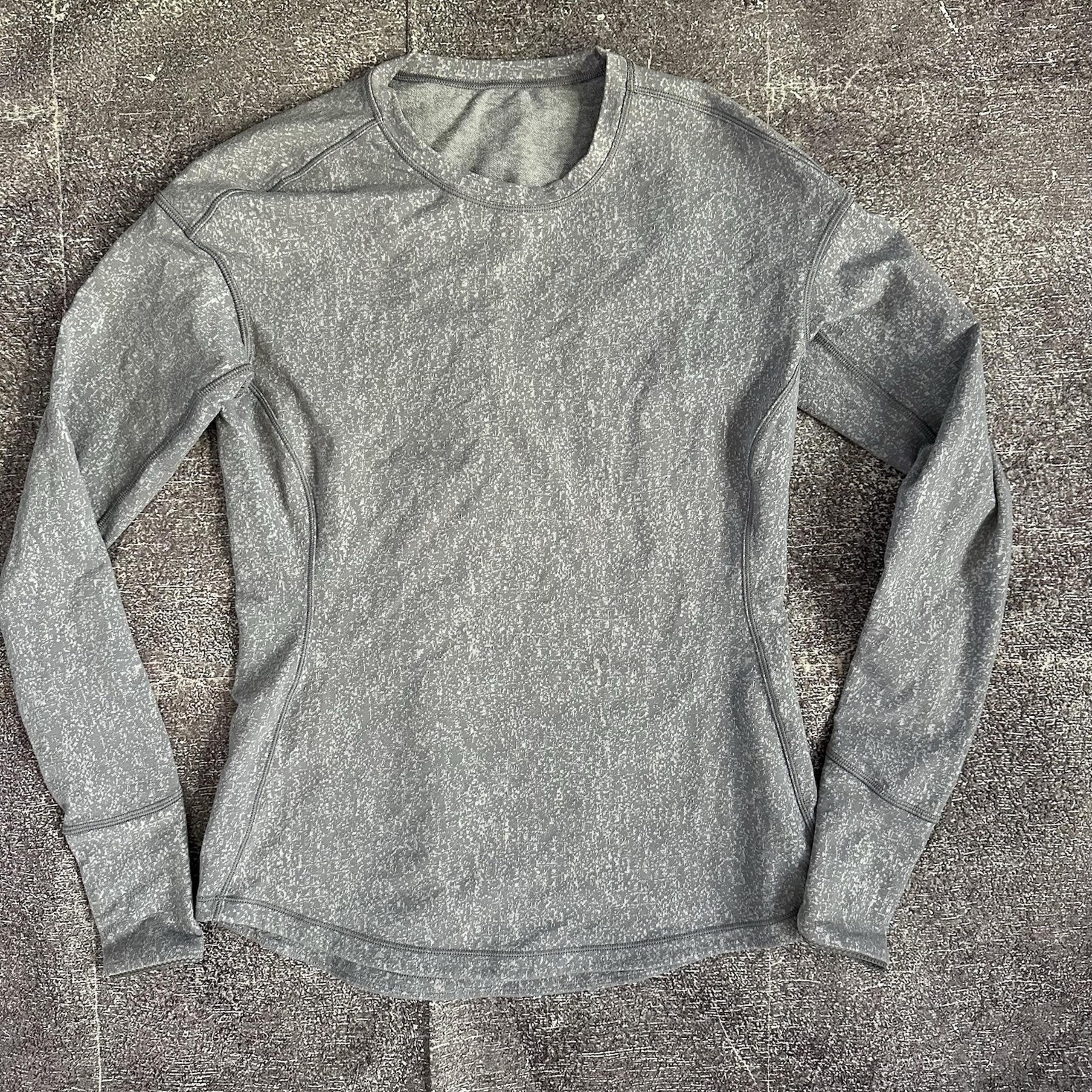 Women's Lululemon Outrun Long Sleeve Heather Ice Gray Running Yoga Crewneck Sz M